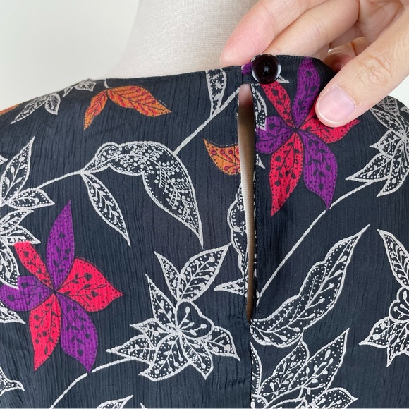 Vintage Innervisions By Ship N Shore Black Purple Floral Blouse Top Women 14 - Picture 7 of 7